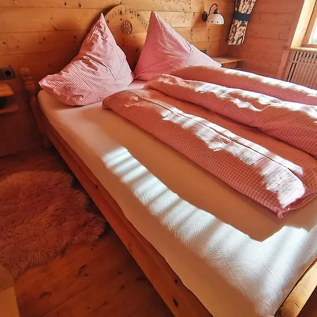 Zirbennest Apartament *